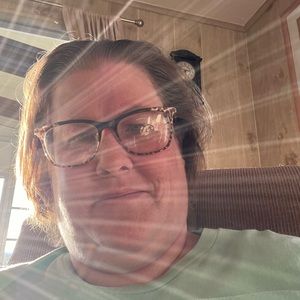 Meet your Posher, Toni